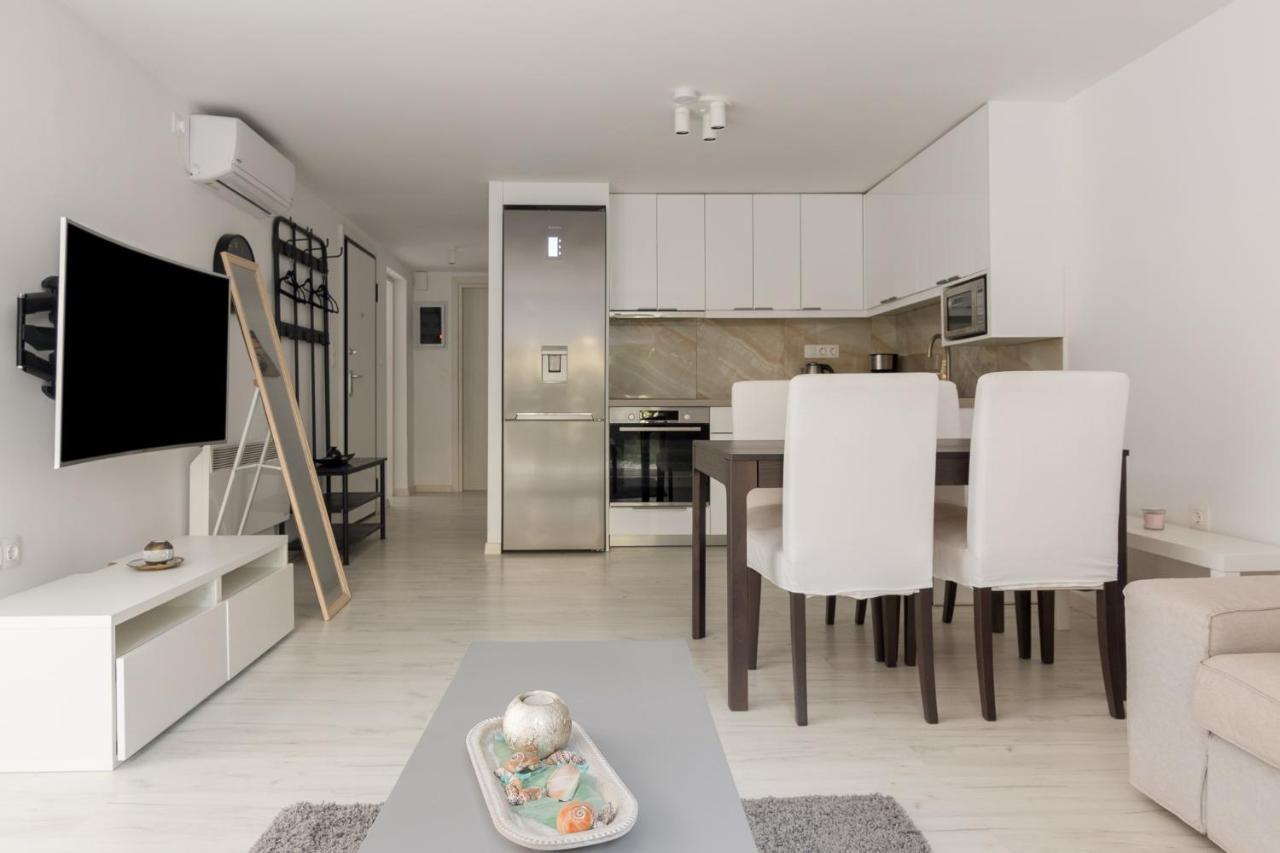 Apartment For 3 Ppl In Varkiza Exterior foto